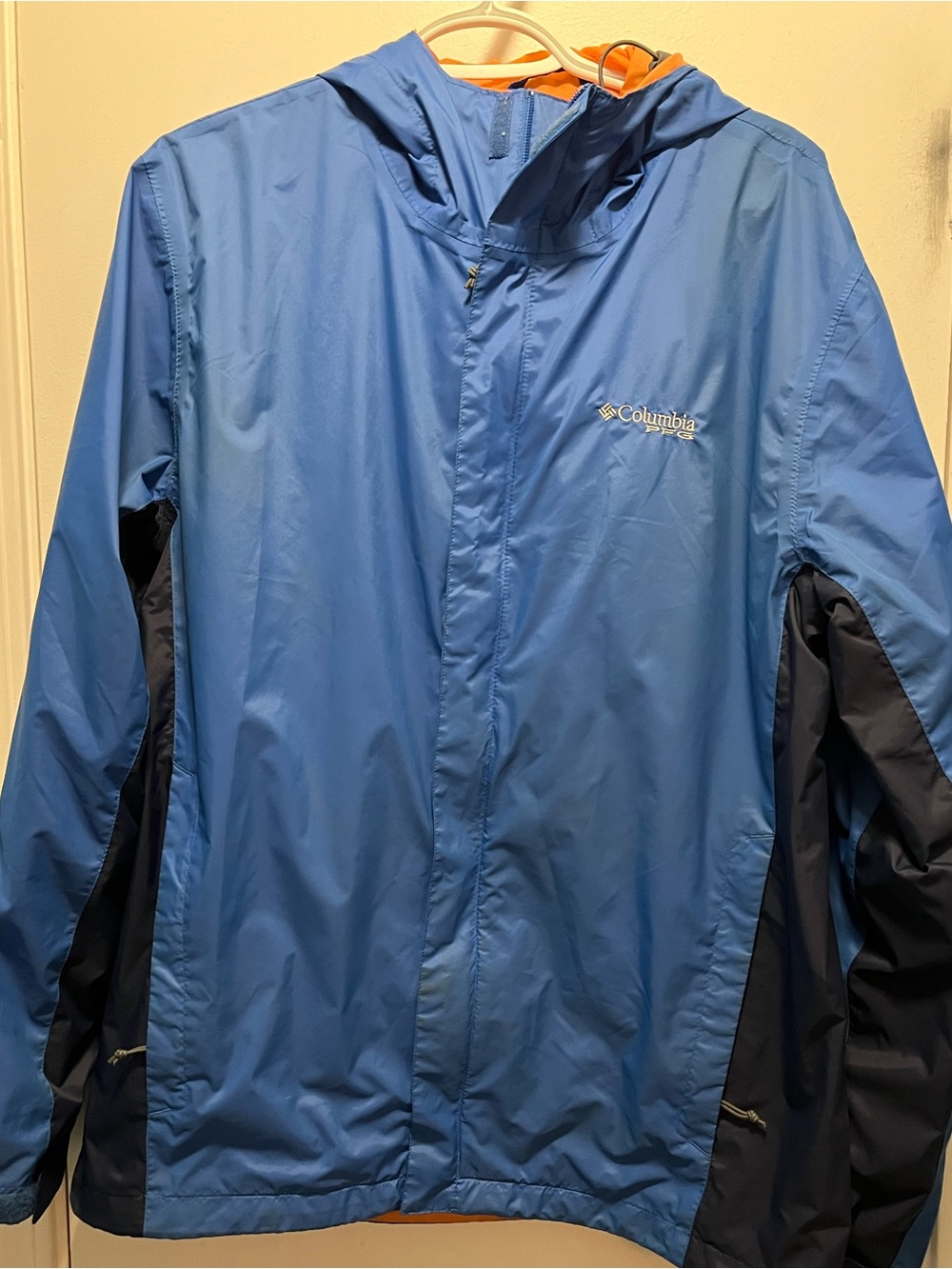 Columbia Men's Medium Blue Hooded Performance Fishing Gear Waterproof Jacket